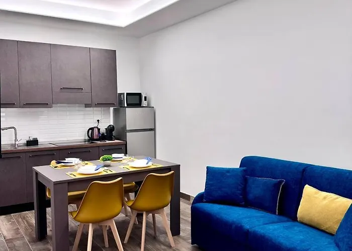 Eve&gio Appio 2 2 Bath Apartment Rom